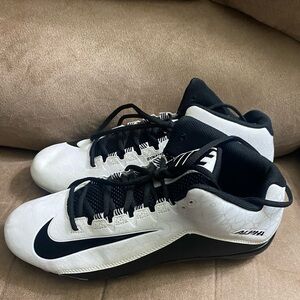 Nike Men's Alpha Black and White Athletic  Leather Clear Shoes NEW no box 11.5